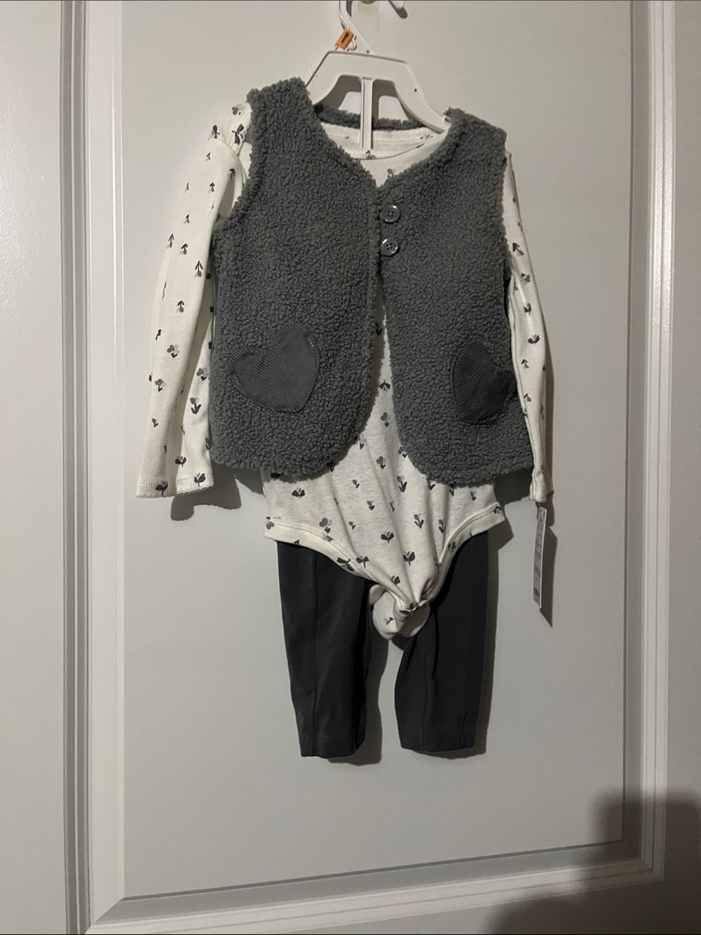 Carter's Gray Sherpa Vest & Printed Bodysuit Legging Set